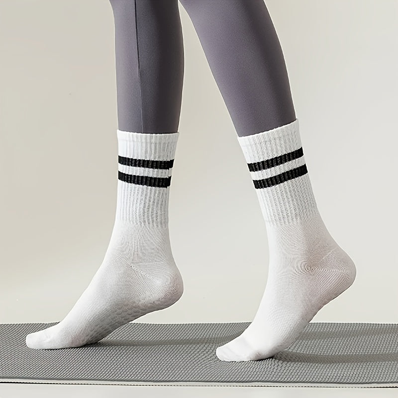 6 Pairs of  Non-Slip Silicone Yoga Socks